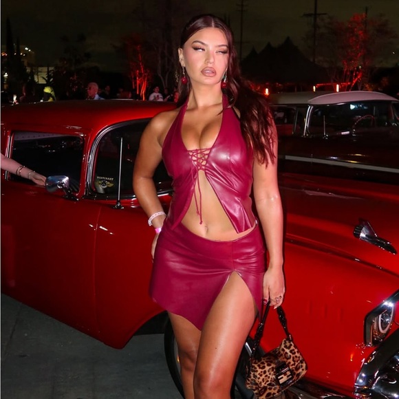 Red Leather Halter Set - Tiger Mist - Picture 2 of 7